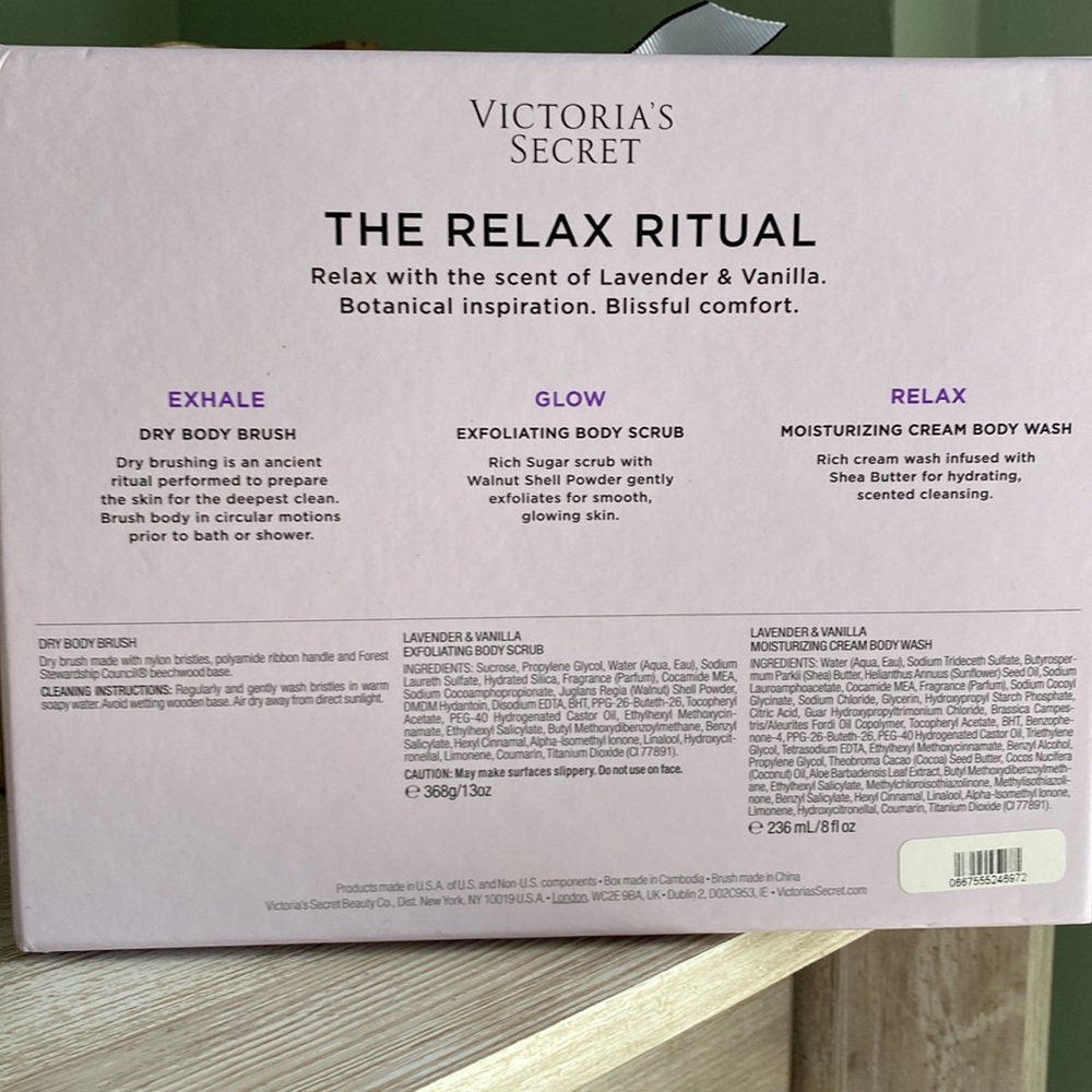 Victoria’s Secret Natural Beauty Body Care Ritual Lavender & Vanilla - Picture 3 of 5